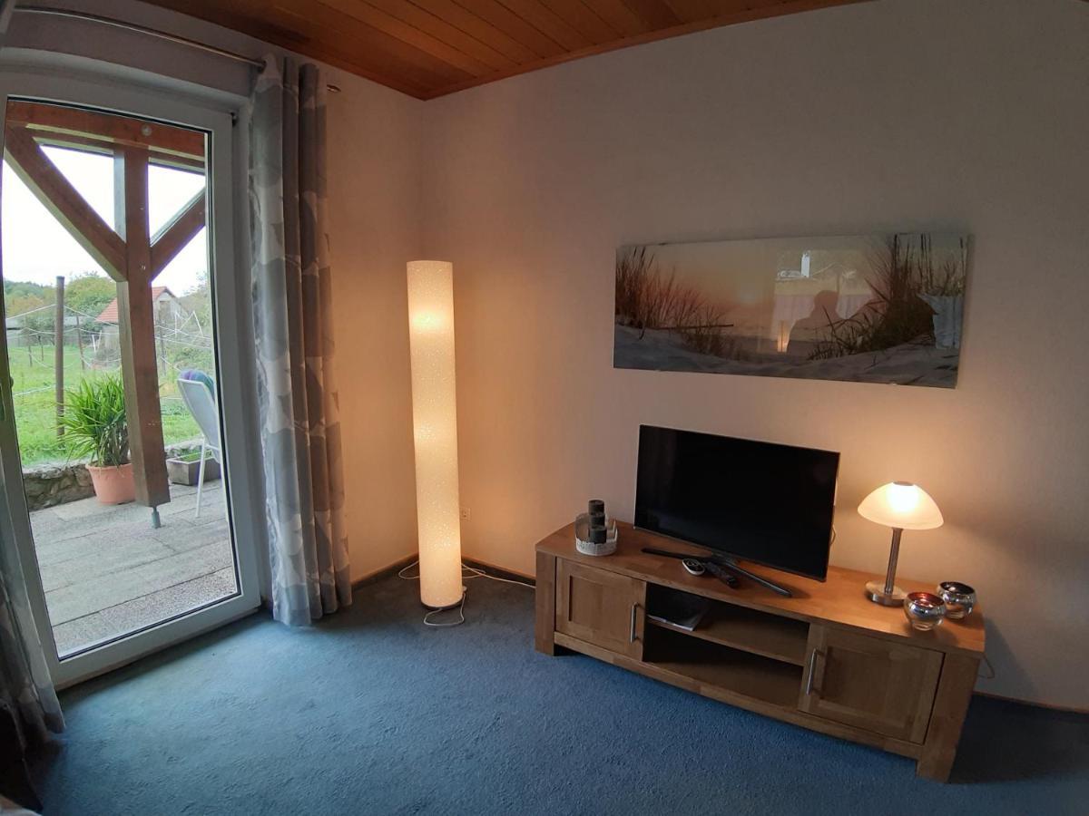 Ferienwohnung Elisabeth Egloffstein ภายนอก รูปภาพ